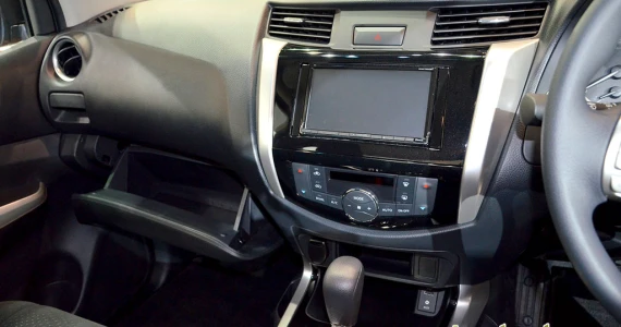รูปภาพ นิสสัน Nissan Navara NP300 King Cab Calibre S 6MT ปี 2014