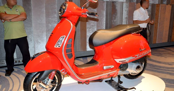 รูปภาพ เวสป้า Vespa GTS 150 3Vie ปี 2014
