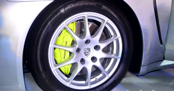 รูปภาพ ปอร์เช่ Porsche Panamera S E-Hybrid ปี 2013