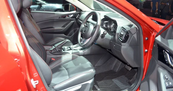 รูปภาพ มาสด้า Mazda 3 2.0 Sports Hatchback S ปี 2014