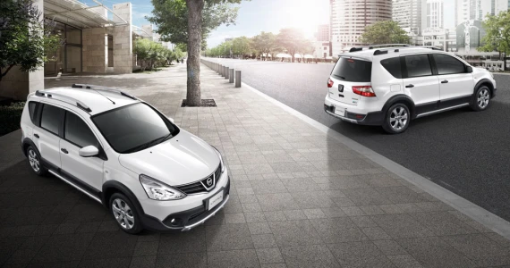 รูปภาพ นิสสัน Nissan Livina 1.6 E CVT ปี 2014