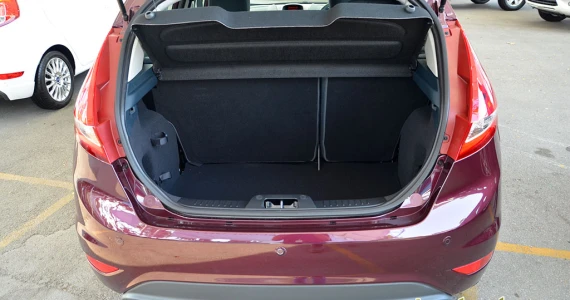 รูปภาพ ฟอร์ด Ford Fiesta 5Dr 1.6 Sport Ultimate PowerShift ปี 2011