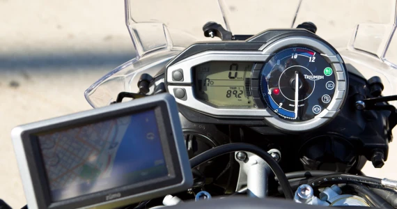 รูปภาพ ไทรอัมพ์ Triumph Tiger 800 XC ปี 2011