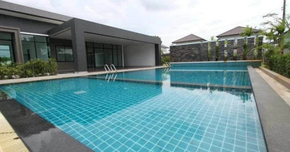 รูปภาพ โกลเด้นปาร์ค ศรีราชา (Golden Park Sriracha)