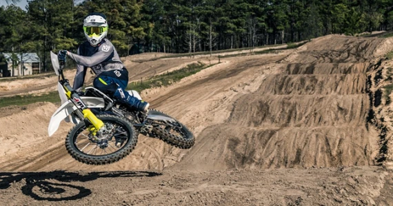 รูปภาพ ฮุสวาน่า Husqvarna FC 450 ปี 2018