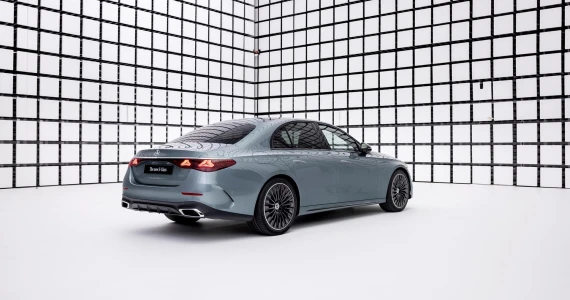 รูปภาพ เมอร์เซเดส-เบนซ์ Mercedes-benz E-Class E 220 d AMG Line (Launch EDITION) ปี 2024