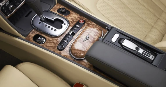 รูปภาพ เบนท์ลี่ย์ Bentley Continental GT W12 Convertible ปี 2012