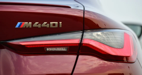รูปภาพ บีเอ็มดับเบิลยู BMW M4 M440i xDrive Coupe ปี 2022