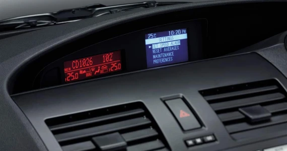 รูปภาพ มาสด้า Mazda 3 2.0 Maxx ปี 2011
