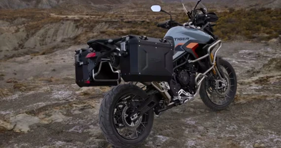 รูปภาพ Triumph  900 Desert Edition ปี 2025