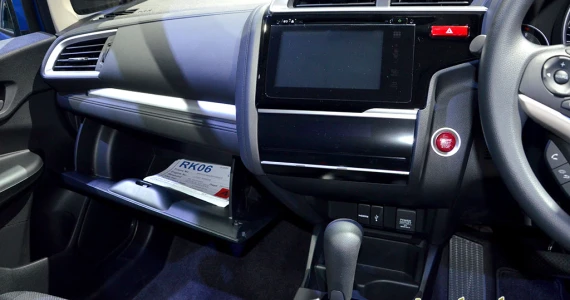 รูปภาพ ฮอนด้า Honda Jazz SV AT ปี 2014