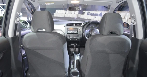 รูปภาพ ฮอนด้า Honda Mobilio S AT 5 Seat ปี 2017