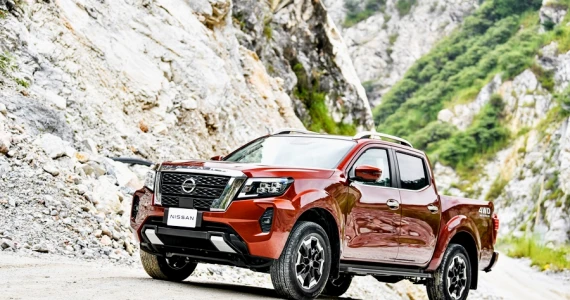 รูปภาพ นิสสัน Nissan Navara Double Cab CALIBRE E 7AT MY20 ปี 2020