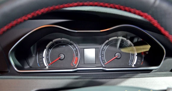รูปภาพ เอ็มจี MG 6 1.8 X Turbo Sunroof DCT Fastback ปี 2015