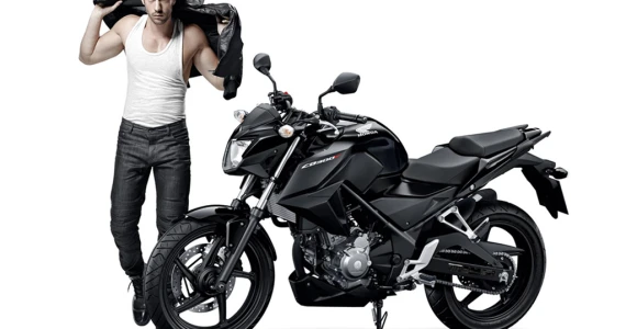 รูปภาพ ฮอนด้า Honda CB 300F 2015 ปี 2014