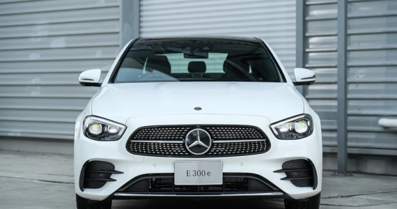 รูปภาพ เมอร์เซเดส-เบนซ์ Mercedes-benz-E-Class E 300 e Avantgrade-ปี 2021
