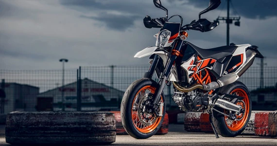 รูปภาพ เคทีเอ็ม KTM 690 SMC R ปี 2015
