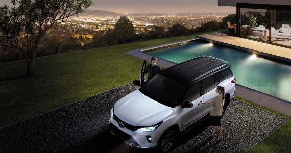 รูปภาพ โตโยต้า Toyota Fortuner 2.8 Legender 4WD AT ปี 2023