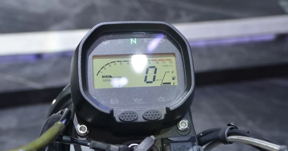 รูปภาพ จีพีเอ็กซ์ GPX MAD 300 ปี 2019