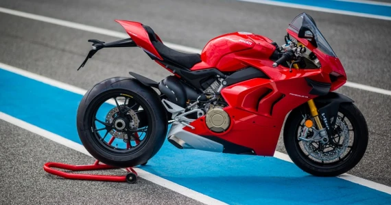 รูปภาพ ดูคาติ Ducati Panigale V4S ปี 2020