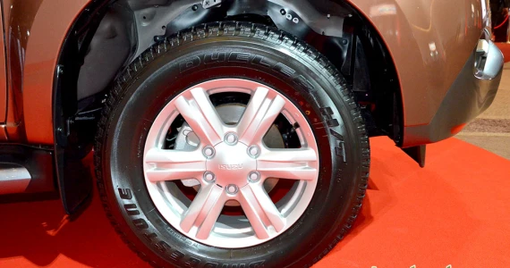 รูปภาพ อีซูซุ Isuzu MU-X 2.5 VGS DVD Navi A/T ปี 2014