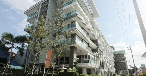 รูปภาพ เดอะ บลู เอ็กซ์ บางแสน (The Blu X Bangsaen)