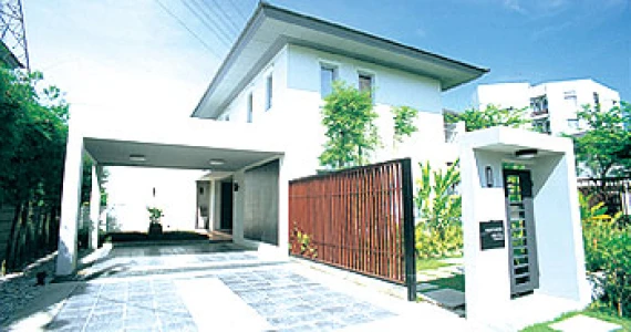 รูปภาพ โนเบิล ทารา พัฒนาการ (Noble Tara Pattanakarn)