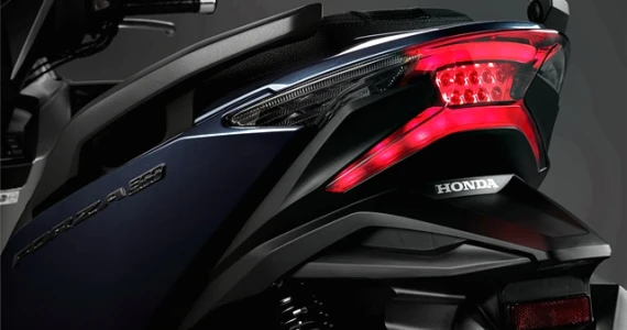 รูปภาพ ฮอนด้า Honda Forza 300 ปี 2019