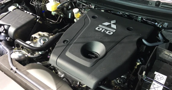 รูปภาพ มิตซูบิชิ Mitsubishi Triton Mega Cab Plus 2.4 GLS 6MT MY2019 ปี 2018
