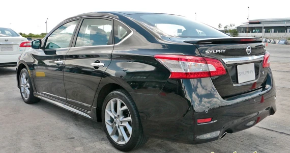 รูปภาพ นิสสัน Nissan Sylphy 1.6 DIG Turbo ปี 2015
