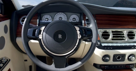 รูปภาพ โรลส์-รอยซ์ Rolls-Royce Ghost Standard ปี 2011