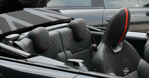 รูปภาพ มินิ Mini John Cooper Works Convertible ปี 2025