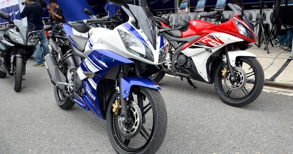 รูปภาพ ยามาฮ่า Yamaha YZF-R15 (Standard) ปี 2014