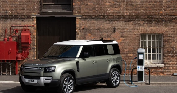 รูปภาพ แลนด์โรเวอร์ Land Rover Defender 2.0 Plug-In Hybrid AWD SE ปี 2022