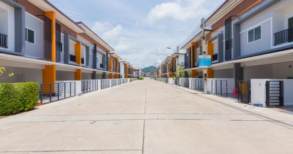 รูปภาพ มณีรินทร์ โมเดิร์นโฮม บางพระ (Maneerin Modernhome Bangphra)