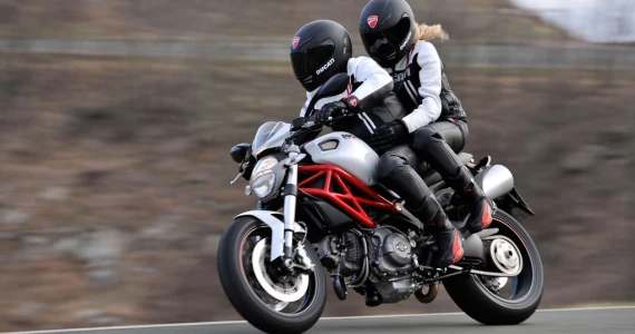 รูปภาพ ดูคาติ Ducati Monster 796 ABS Corse Stripe ปี 2013
