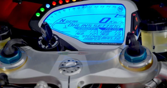 รูปภาพ เอ็มวี ออกุสต้า MV Agusta F4 RR ปี 2013