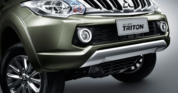 รูปภาพ มิตซูบิชิ Mitsubishi Triton Plus Double Cab 2.4 GLX M/T ปี 2017