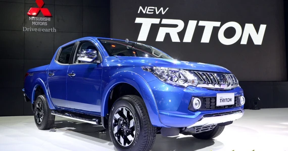 รูปภาพ มิตซูบิชิ Mitsubishi Triton Plus Double Cab 2.4 MIVEC Limited Edition M/T ปี 2016