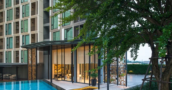 รูปภาพ เดอะ เบส อัพทาวน์-ภูเก็ต (The BASE Uptown-Phuket)