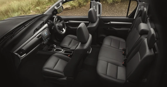 รูปภาพ โตโยต้า Toyota Revo Double Cab 4x4 2.4 Mid ปี 2021