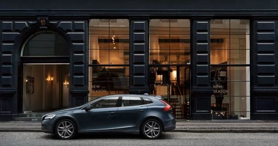 รูปภาพ วอลโว่ Volvo V40 T4 Momentum ปี 2017