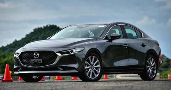 รูปภาพ มาสด้า Mazda 3 2.0 S Sedan 2019 ปี 2019