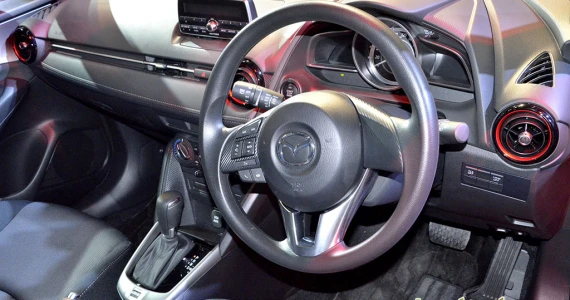 รูปภาพ มาสด้า Mazda CX-3 2.0 E ปี 2017
