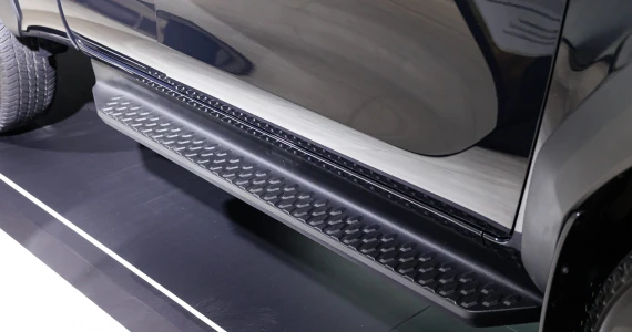 รูปภาพ โตโยต้า Toyota Hilux Travo Smart Cab Prerunner 2.8 Premium AT ปี 2025