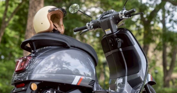 รูปภาพ อีเอ็ม EM Legend Pro (Standard) ปี 2025