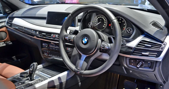 รูปภาพ บีเอ็มดับเบิลยู BMW X5 xDrive40e M Sport ปี 2015