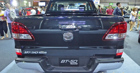 รูปภาพ มาสด้า Mazda BT-50 PRO FreestyleCab 2.2 Hi-Racer ปี 2017