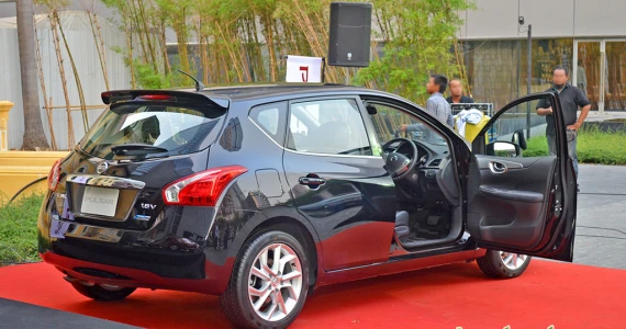 รูปภาพ นิสสัน Nissan Pulsar 1.6 S ปี 2013