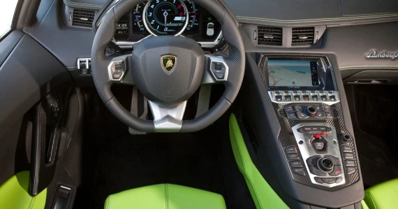 รูปภาพ ลัมโบร์กินี Lamborghini Aventador LP700-4 ปี 2012